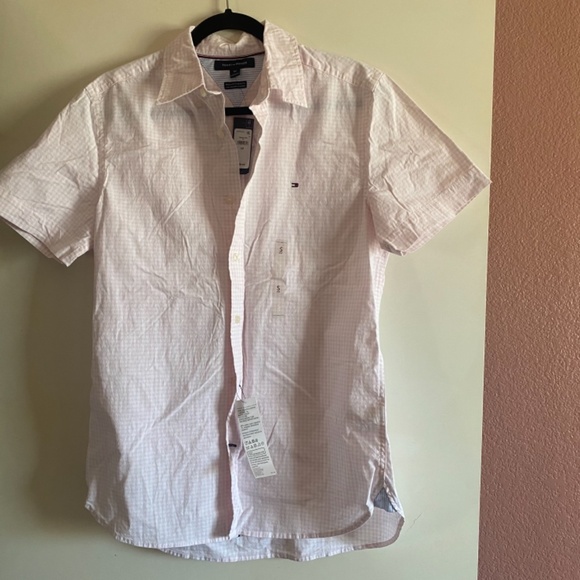Tommy Hilfiger Button Up Shirt - Picture 3 of 9